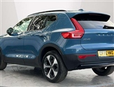 Volvo XC40 Image 2