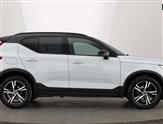 Volvo XC40 Image 2