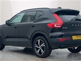Volvo XC40 Image 2