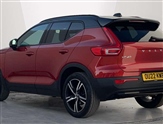 Volvo XC40 Image 2