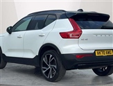 Volvo XC40 Image 2