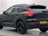 Volvo XC40 Image 2