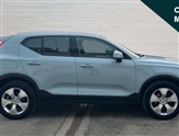 Volvo XC40 Image 2