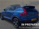 Volvo XC40 Image 2