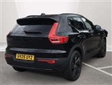 Volvo XC40 Image 2