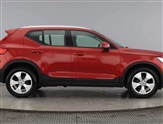 Volvo XC40 Image 2