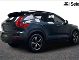 Volvo XC40 Image 2