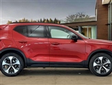 Volvo XC40 Image 2