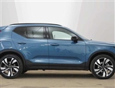 Volvo XC40 Image 2