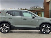 Volvo XC40 Image 2