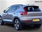 Volvo XC40 Image 2