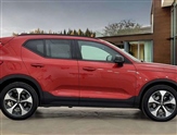 Volvo XC40 Image 2