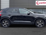 Volvo XC40 Image 2