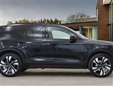 Volvo XC40 Image 2