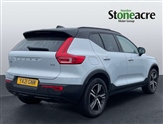 Volvo XC40 Image 2