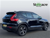 Volvo XC40 Image 2