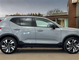 Volvo XC40 Image 2