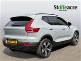 Volvo XC40 Image 2