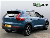 Volvo XC40 Image 2