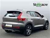 Volvo XC40 Image 2