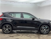 Volvo XC40 Image 2