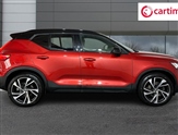 Volvo XC40 Image 2