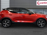 Volvo XC40 Image 2