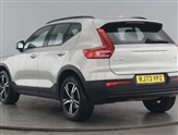 Volvo XC40 Image 2