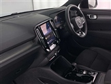 Volvo XC40 Image 2