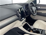 Volvo XC40 Image 2