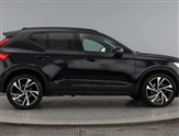 Volvo XC40 Image 2