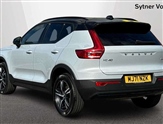 Volvo XC40 Image 2
