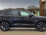 Volvo XC40 Image 2