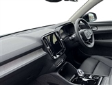 Volvo XC40 Image 2
