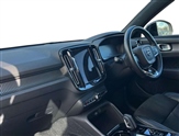 Volvo XC40 Image 2