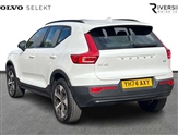 Volvo XC40 Image 3