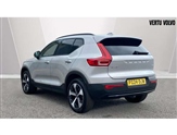 Volvo XC40 Image 2