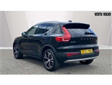 Volvo XC40 Image 2
