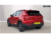 Volvo XC40 Image 2