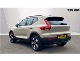 Volvo XC40 Image 2