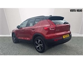 Volvo XC40 Image 2