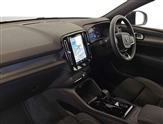 Volvo XC40 Image 2