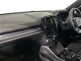 Volvo XC40 Image 2