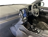 Volvo XC40 Image 2