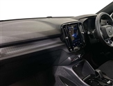 Volvo XC40 Image 2