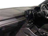 Volvo XC40 Image 2