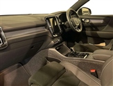 Volvo XC40 Image 2