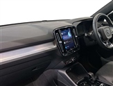 Volvo XC40 Image 2