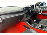 Volvo XC40 Image 2