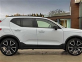 Volvo XC40 Image 2